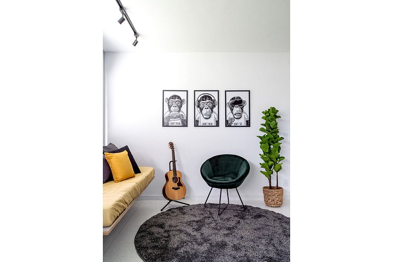 Apartment with 2 bedrooms, 24-hour concierge, parking and co