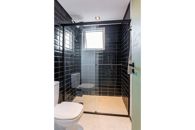 Apartment with 2 bedrooms, 24-hour concierge, parking and co