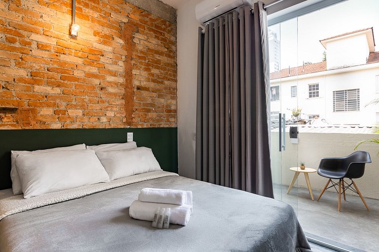 Suíte Superior - Zest Teodoro - (Ar-condicionado + varanda)