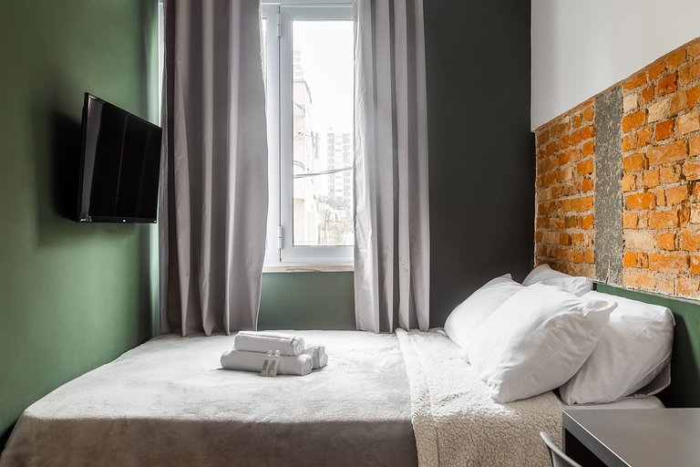 Suíte Deluxe - Zest Teodoro - (Ar-condicionado)