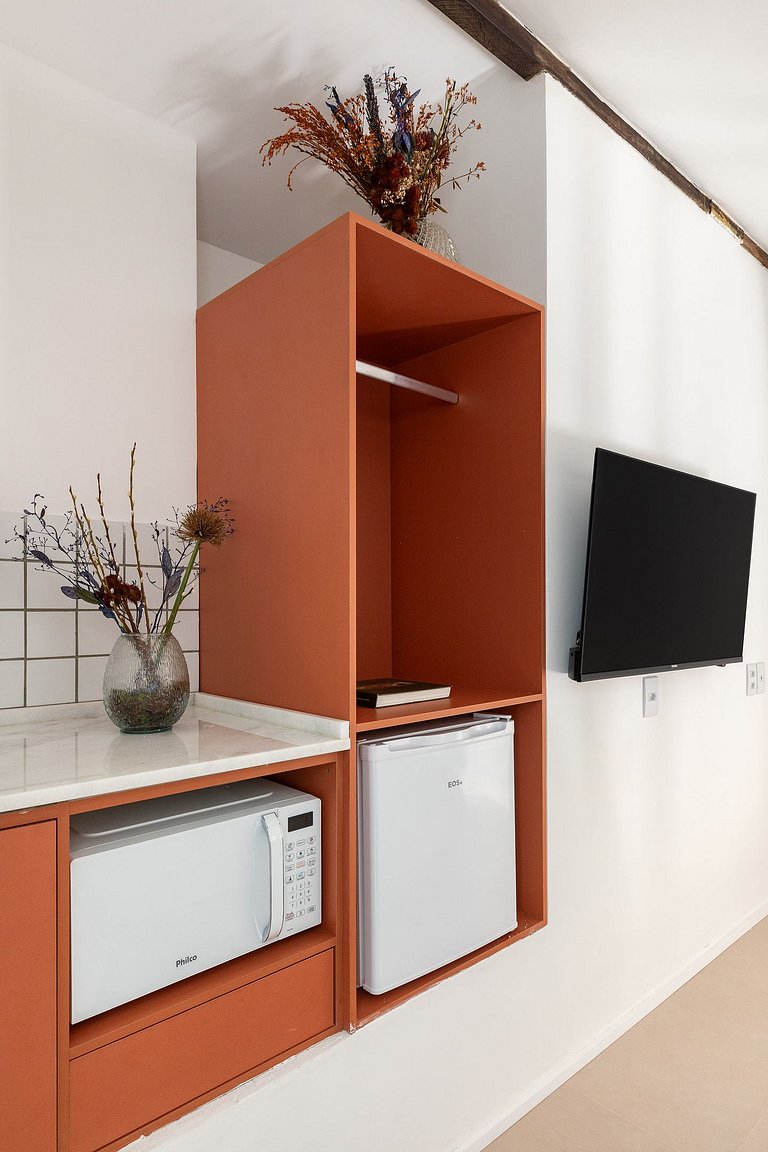 Studio Mezanino - Zest Pedroso - (Cama de casal + ar-condici