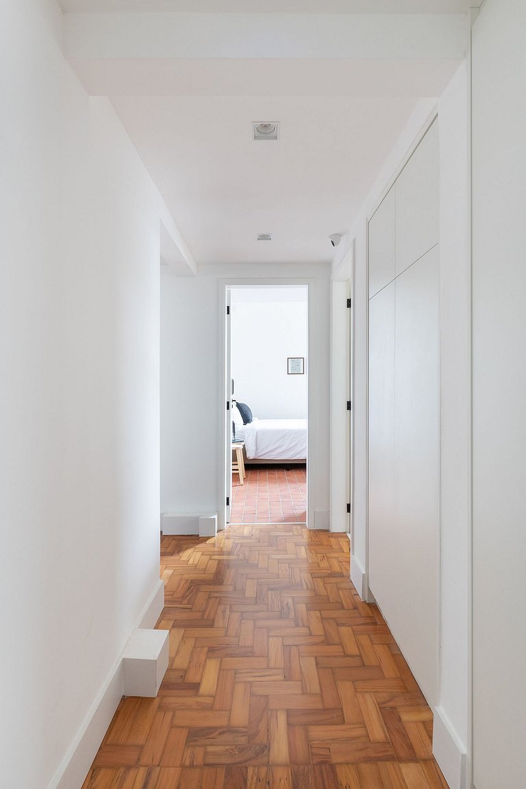 Studio Mezanino - Zest Pedroso - (Cama de casal + ar-condici