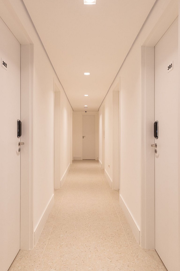 Studio Mezanino - Zest Pedroso - (Cama de casal + ar-condici