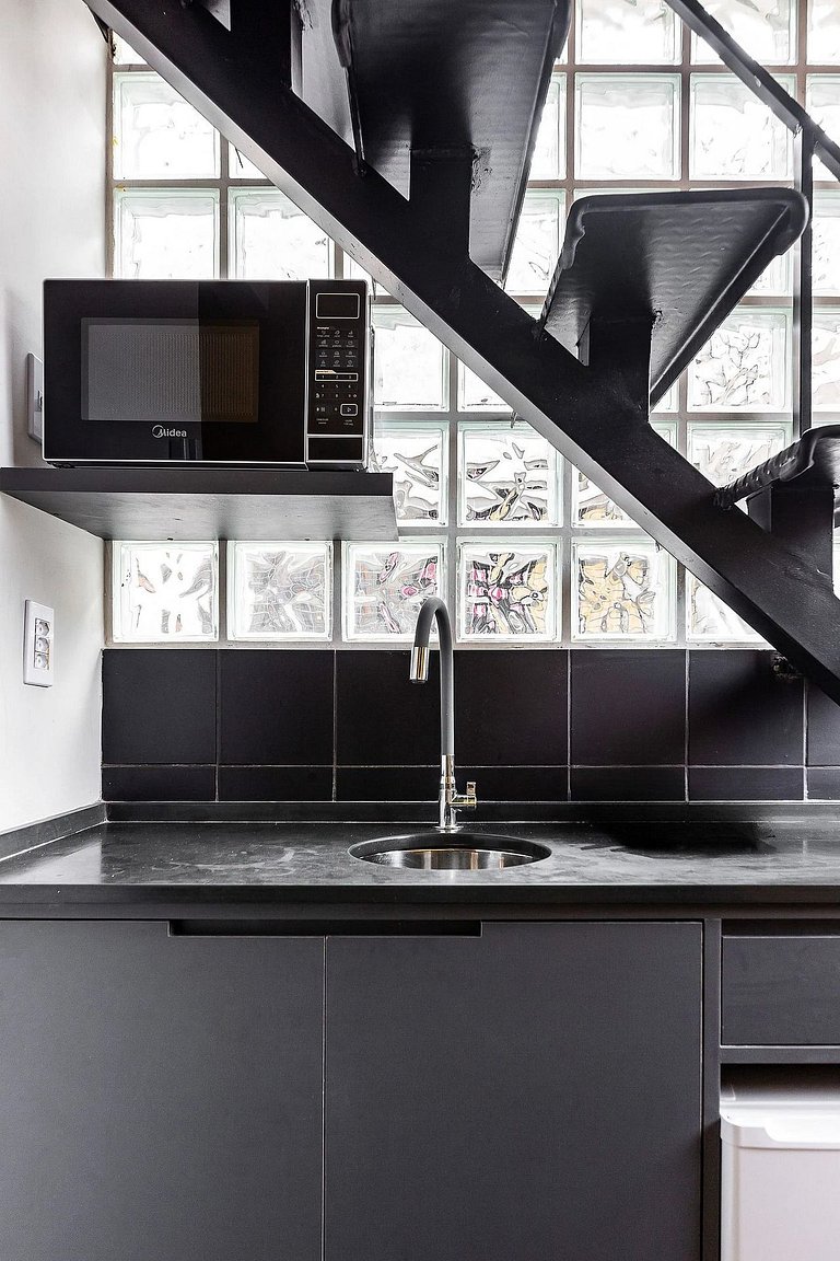 Studio Deluxe - Zest Pedroso - (Ar-condicionado)