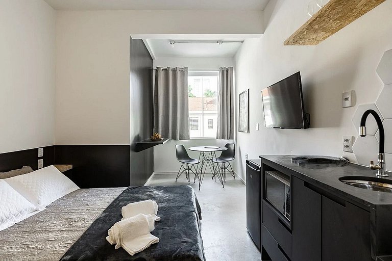 Zest Teodoro - 600m do Metrô Faria Lima